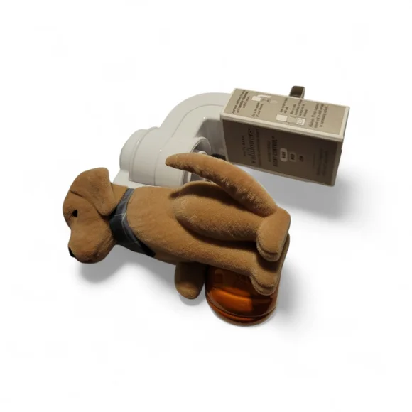 Bath & Body Works Dog with Pumpkin Scent Control Wallflower Plug - Picture 2 of 3